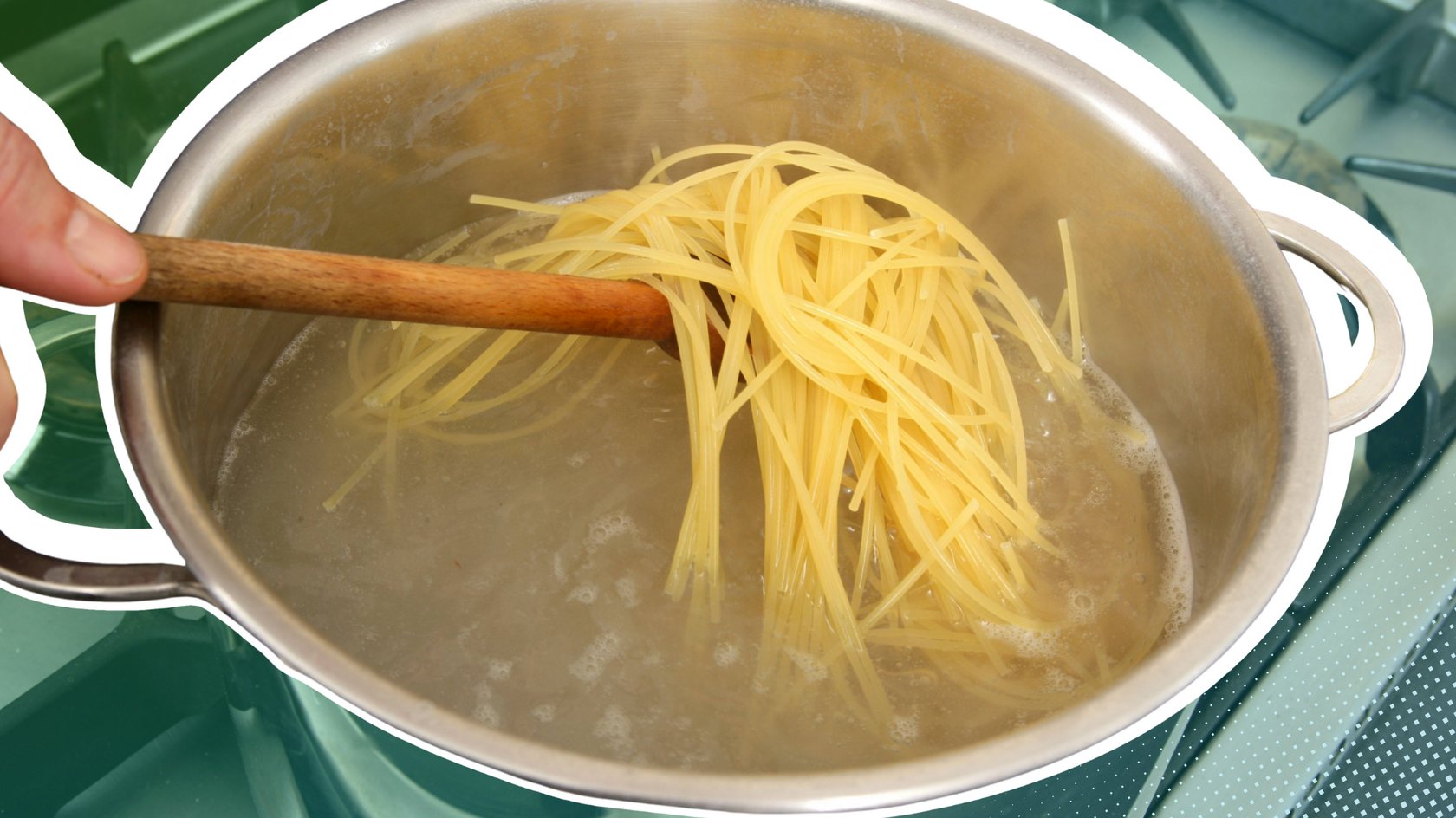 Nudeln kochen Nudeln kochen