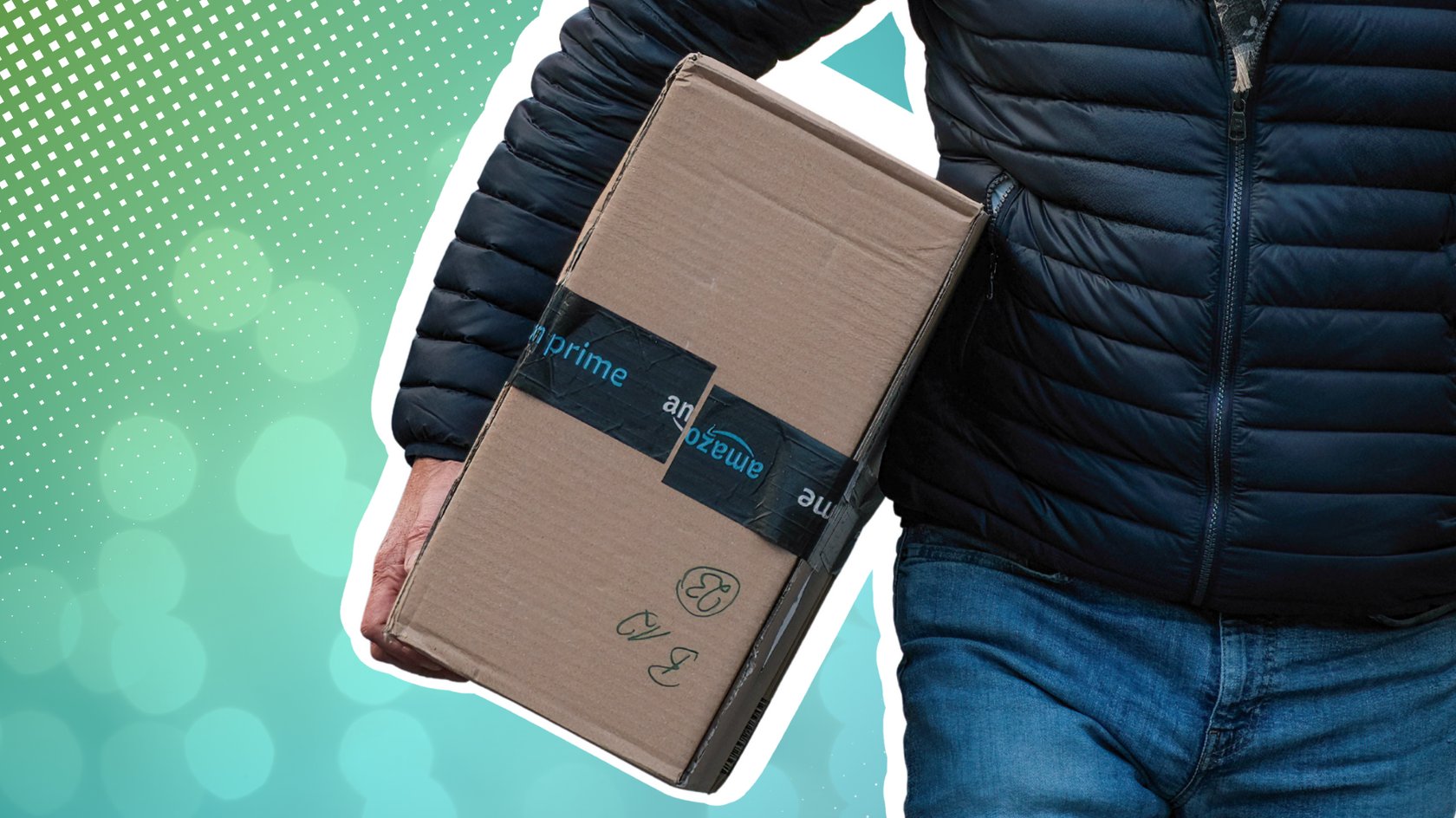 Mann trägt Amazon Retouren Retoure. Mann trägt Amazon Retouren Retoure.