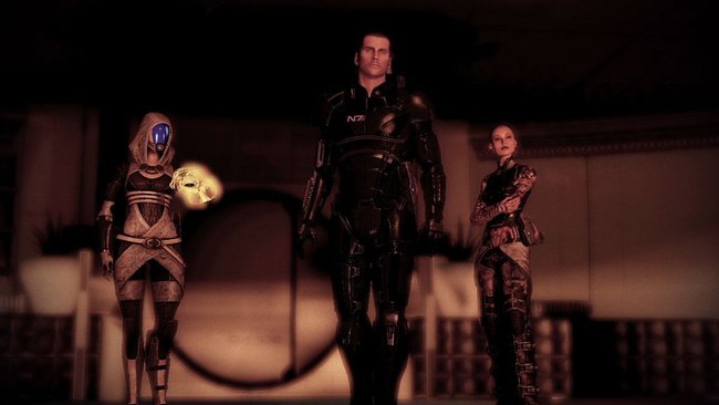 Bereit für den Kampf mit Tali und Jack. Bereit für den Kampf mit Tali und Jack.