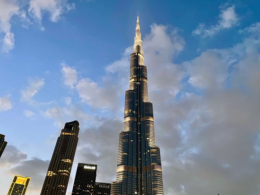 Burj Khalifa in Dubai am Abend Burj Khalifa in Dubai am Abend