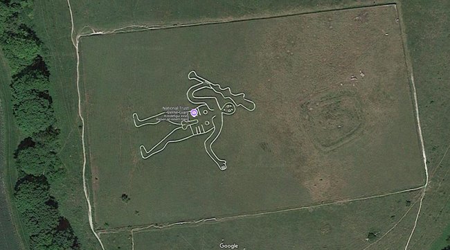 Der „Cerne Abbas Giant“ in der Vogelperspektive. Der „Cerne Abbas Giant“ in der Vogelperspektive.