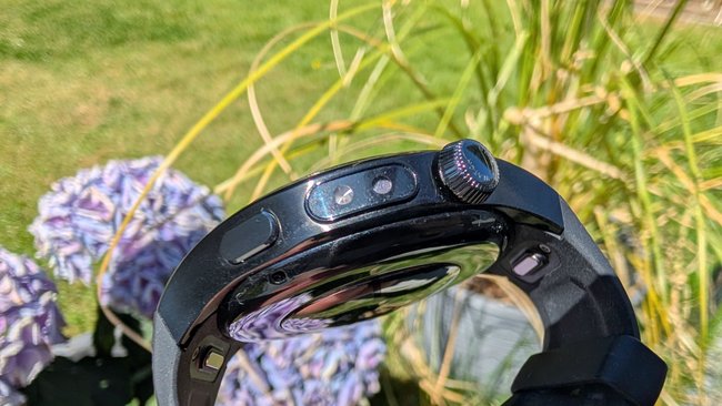 Huawei-Watch-5-Test-X-TAP-Technologie-q_giga Huawei-Watch-5-Test-X-TAP-Technologie-q_giga