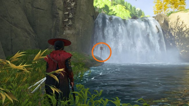 Das Schild steht vor dem Wasserfall. Das Schild steht vor dem Wasserfall.