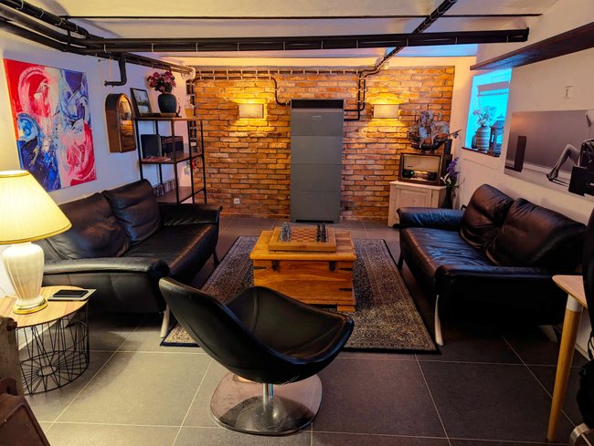 Anker SOLIX X1 im Keller Anker SOLIX X1 im Keller