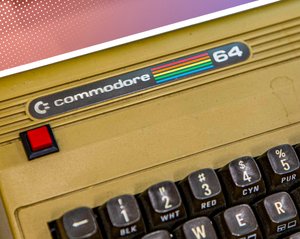 Schlechte Nachrichten für Retro-Gamer: Auf den C64 für die Hosentasche müsst ihr jetzt monatelang warten
