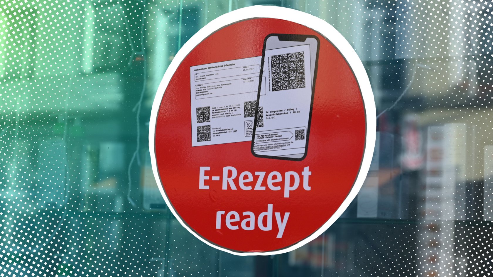 E-Rezept Schild an einer Apotheke E-Rezept Schild an einer Apotheke