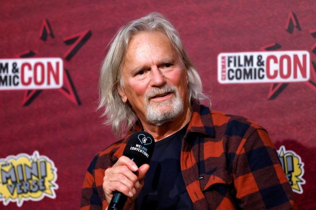 Richard Dean Anderson ist heute vor allem auf Conventions anzutreffen. Richard Dean Anderson ist heute vor allem auf Conventions anzutreffen.