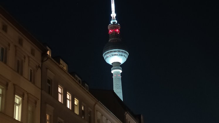 Nachtaufnahme mit dem Realme GT 2 Pro (Bildquelle: GIGA) Nachtaufnahme mit dem Realme GT 2 Pro (Bildquelle: GIGA)