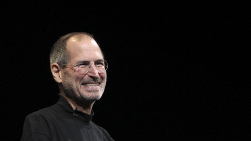 Quartalsergebnis Q4 2010: Steve Jobs hat Grund zu Lachen