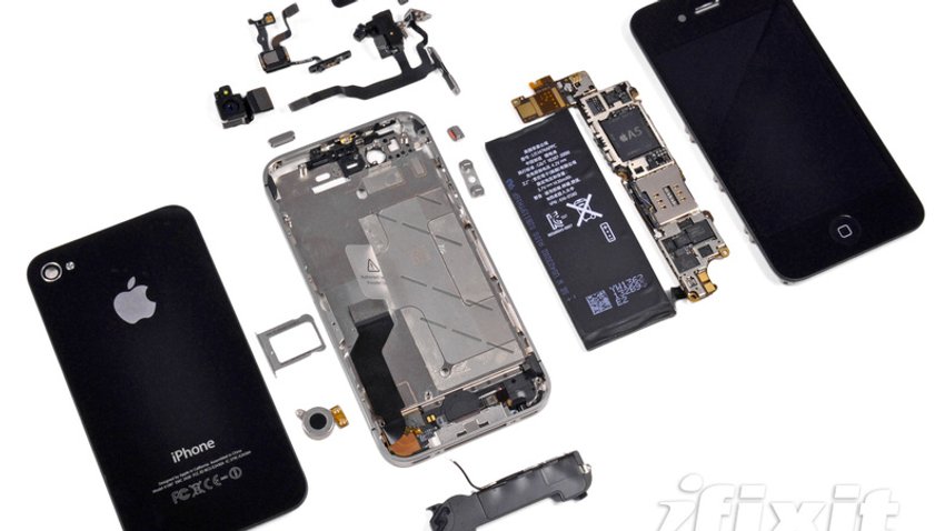 iPhone 4S Teardown