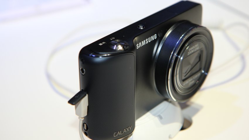 Samsung Galaxy Camera 1