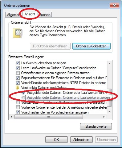 Tritt der iTunes Fehler 42032 dauerhaft auf, lassen Sie sich alle Ordner in Windows anzeigen und entfernen Sie den Ordner SC Info. iTunes 42032 Screenshot