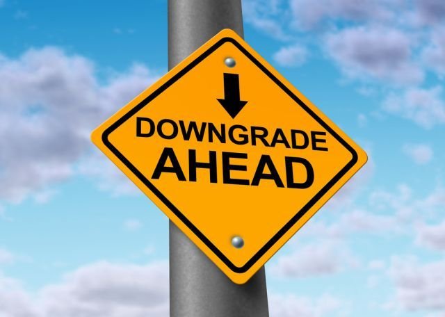 Windows 8 Downgrade ahead Windows 8 Downgrade ahead