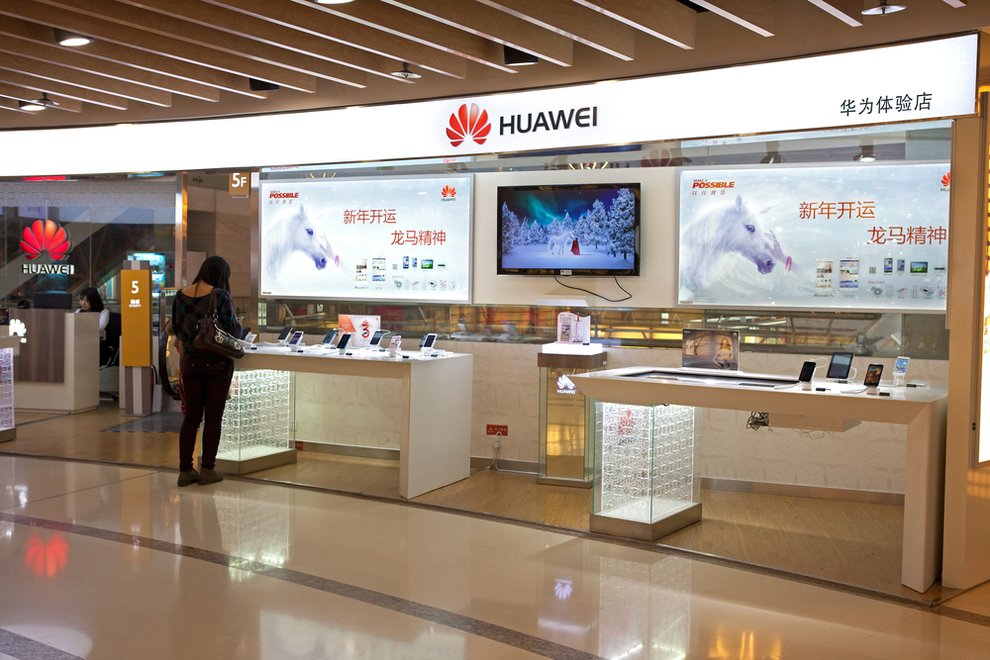 Hauwei hat den Schritt bereits getan, andere Hersteller folgen dem chinesischen Unternehmen | Bildquelle: shutterstock