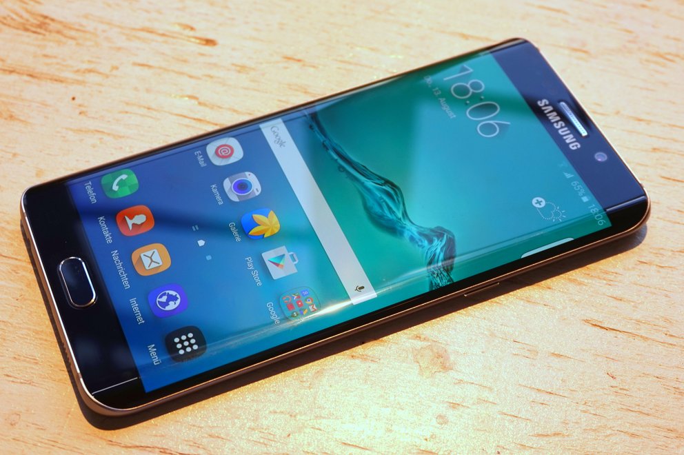 Schick sind abgerundete Displayränder allemal, wie das Galaxy S6 edge+ beweist. Ein großes Plus an Funktionalität biete edge-Displays bislang aber nicht.