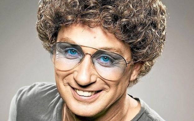 Atze Schröder ohne Perücke Wie sieht Atze wirklich aus?