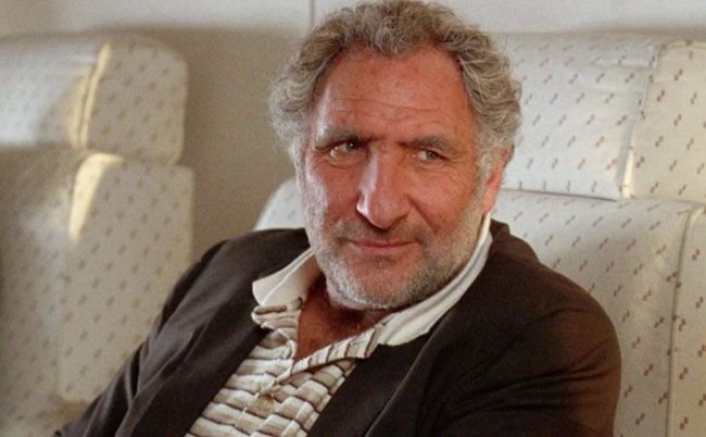 Leonards Vater Judd Hirsch