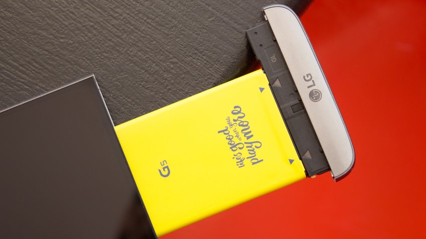 LG-G5-Test-11-Akku-Einschub
