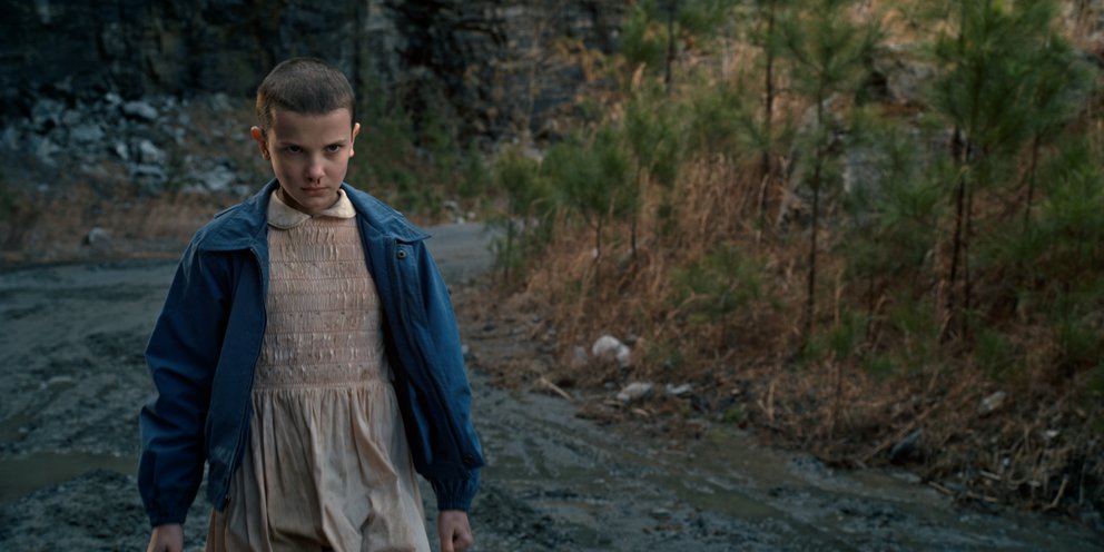 Stranger Things, Folge 7: Eleven rettet Mike und Dustin mit ihren Superkräften. ©Courtesy of Netflix Stranger Things, Folge 7. Eleven rettet Mike und Dustin mit ihren Superkräften. ©Courtesy of Netflix
