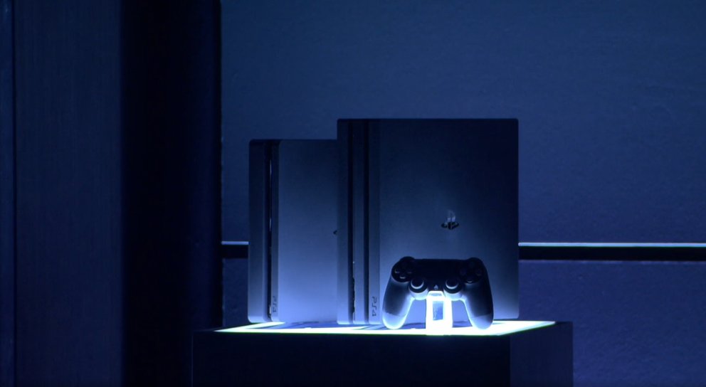 Die neuen Sony-Konsolen PlayStation 4 Pro und PS4 Slim wurden auf dem PlayStation Meeting 2016 offiziell vorgestellt.