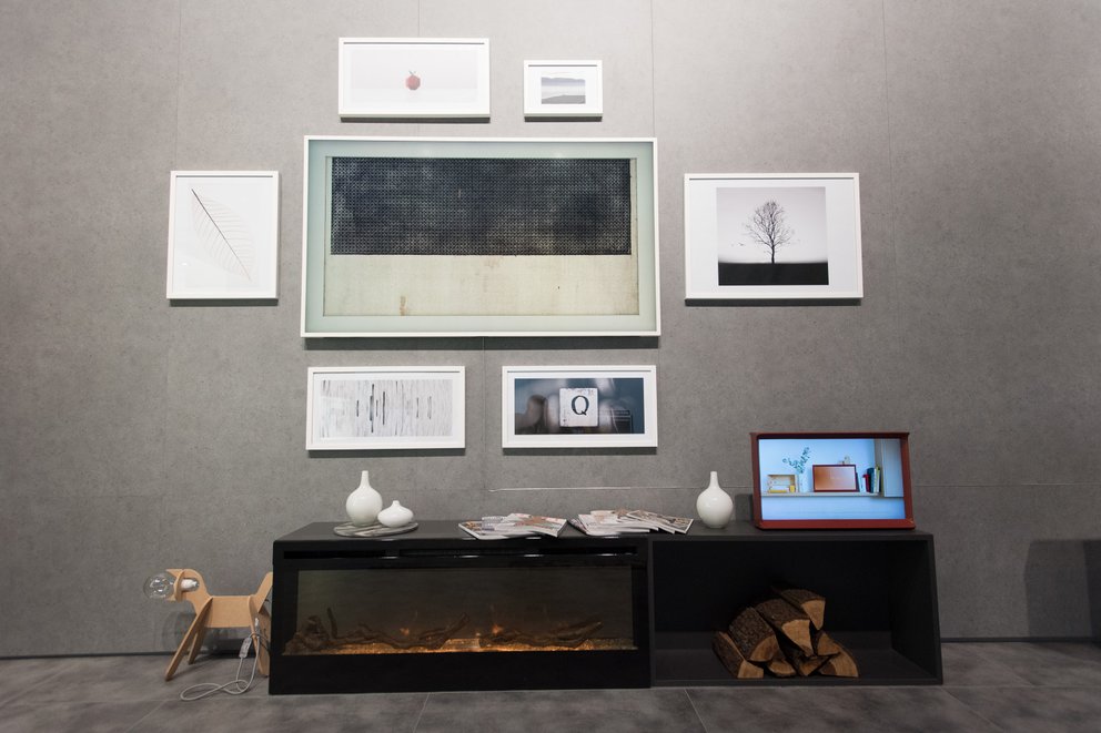 Wo ist der Fernseher hin? Samsungs Frame TV sieht aus wie ein Gemälde und dient auch als Display für Kunstwerke (Quelle: Samsung)