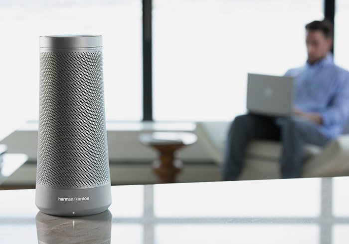 Harman Kardon verspricht uns edle Materialien für den Cortana-Lautsprecher Invoke (Quelle: Hersteller)