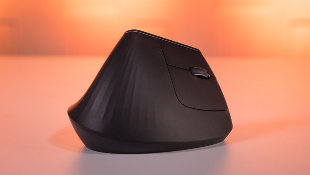 Logitech MX Vertical Maus im Test: Mehr Komfort dank Hand(um-)drehen