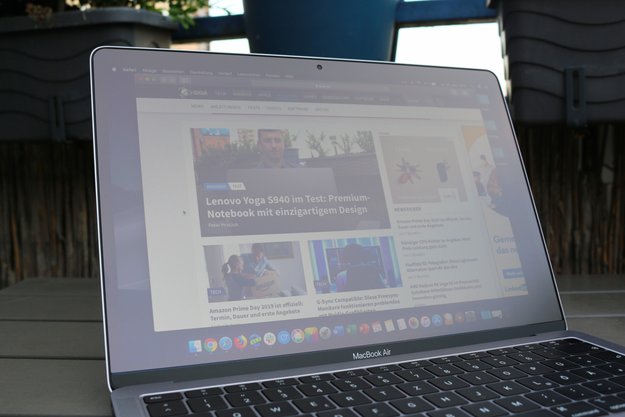 MacBook Air يسبب مشاكل: Déjà-vu at Apple 1