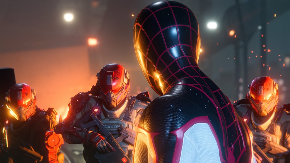 Die Gegner von Spidey stammen dieses Mal vom Energie-Tech-Konzern Roxxon und sind auf dem höchsten der vier Schwierigkeitsgrade sehr herausfordernd. Die Gegner von Spidey stammen dieses Mal vom Energie-Tech-Konzern Roxxon und sind auf dem höchsten der vier Schwierigkeitsgrade sehr herausfordernd.