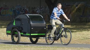Wohnwagen für E-Bikes vorgestellt: Jetzt wird das Camping wirklich mobil