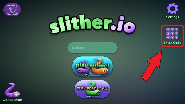 Codes könnt ihr direkt im Startbildschirm von Slither.io über den Menüpunkt rechts eingeben.