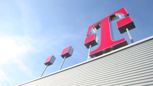 Telekom pumpt Festnetz auf: Riesenplus beim Download dank 5G