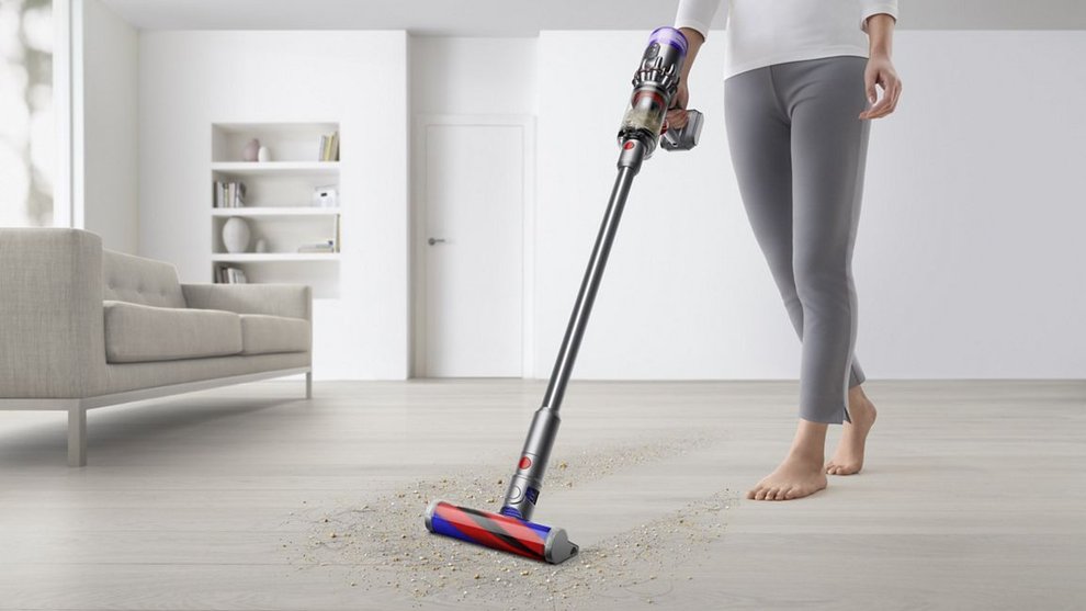 Der Dyson Micro 1.5kg ist ein leichter Akkustaubsauger, der sich von einem Hartboden-Staubsauger in einen Handstaubsauger umwandeln lässt. (Bild: Hersteller)