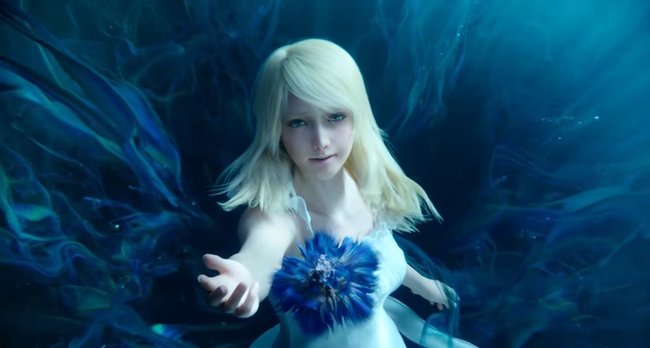 Luna reicht Noctis die blaue Blume, die sich in den Ring der Macht verwandelt.