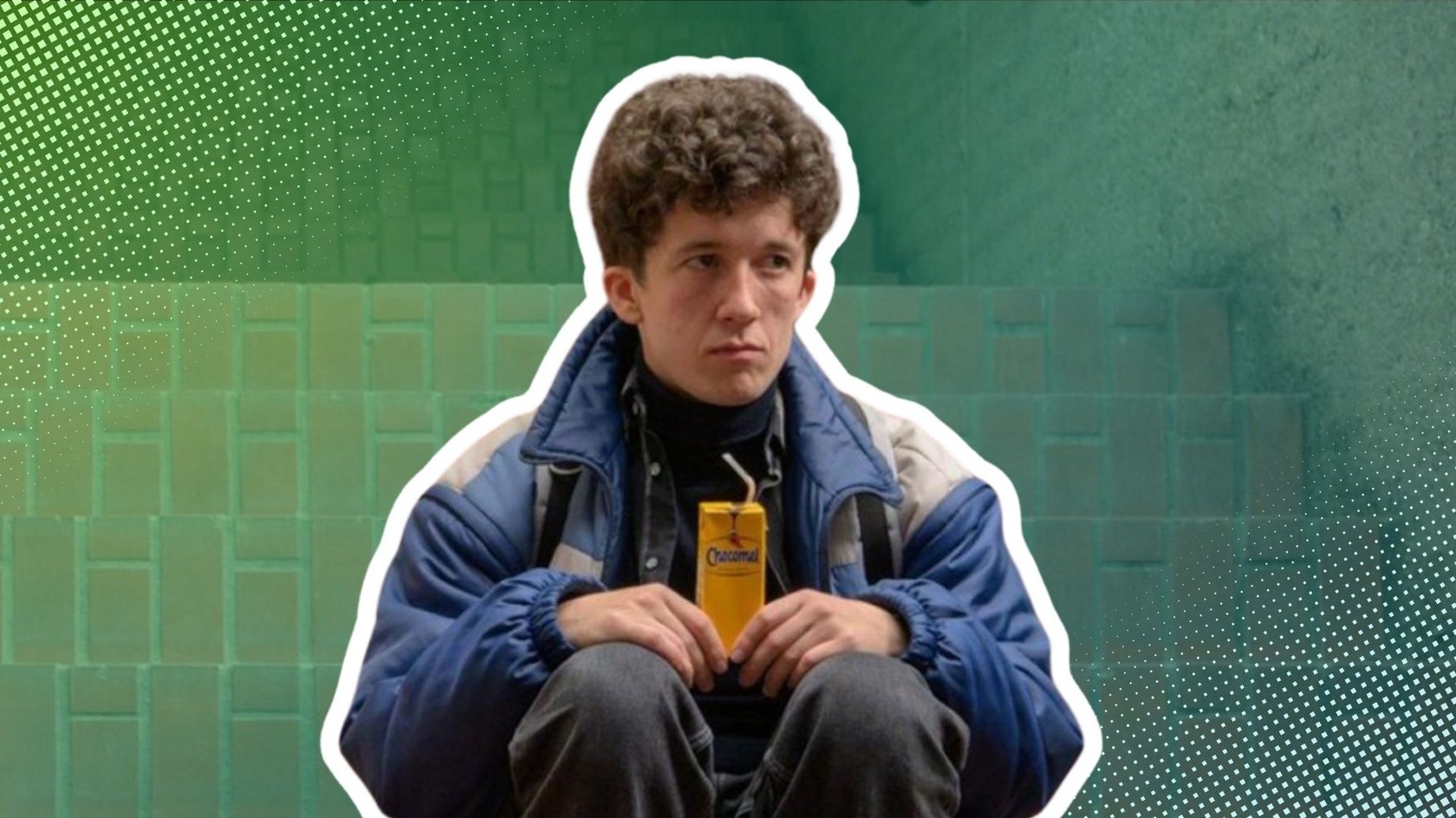 Das Bild zeigt Mortiz aus der Serie „How To Sell Drugs Online (Fast)“. Er sitzt auf einer Treppe und hält ein Trinkpäckchen in beiden Händen. Er ist weiß umrandet und hervorgehoben.