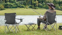 Zwei Stück für 25,49 Euro: Amazon verkauft Campingstühle, die richtig viel aushalten