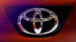 Technikpanne bei Toyota: Millionen Autos mit Blindflug-Risiko