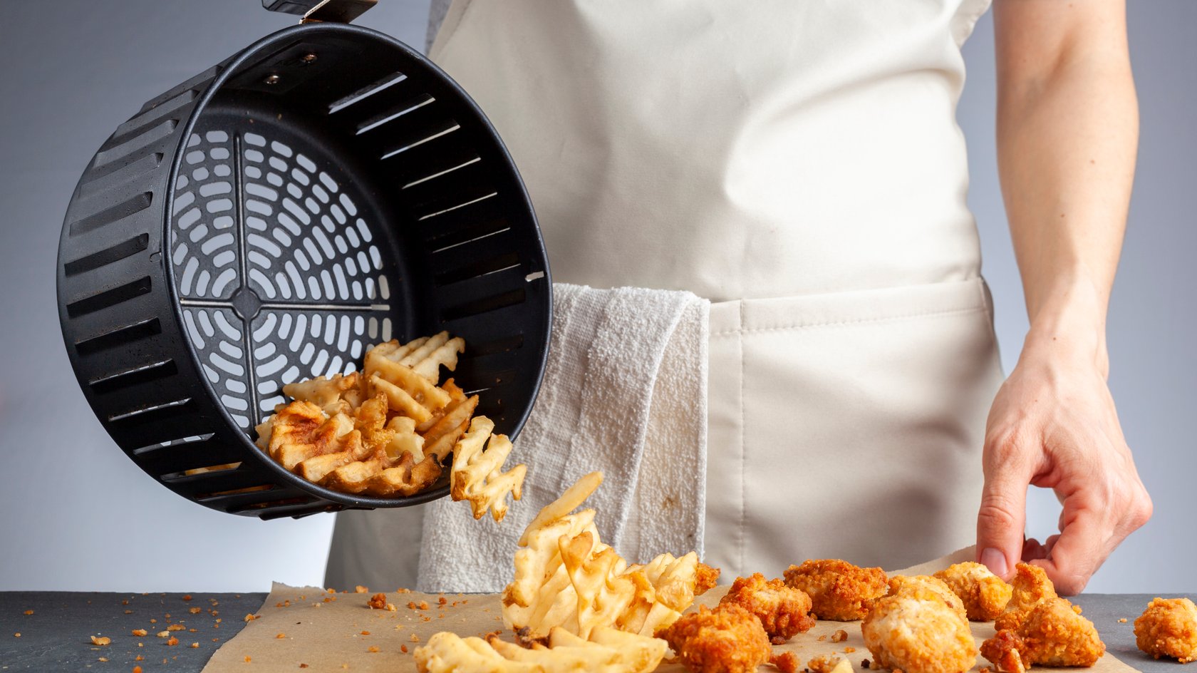 Für manche Lebensmittel ist die Heißluftfritteuse perfekt – für andere eher weniger.