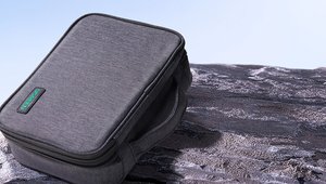 Für 18,89 Euro bei Amazon: Diese kleine Tasche löst ein großes Problem im Urlaub