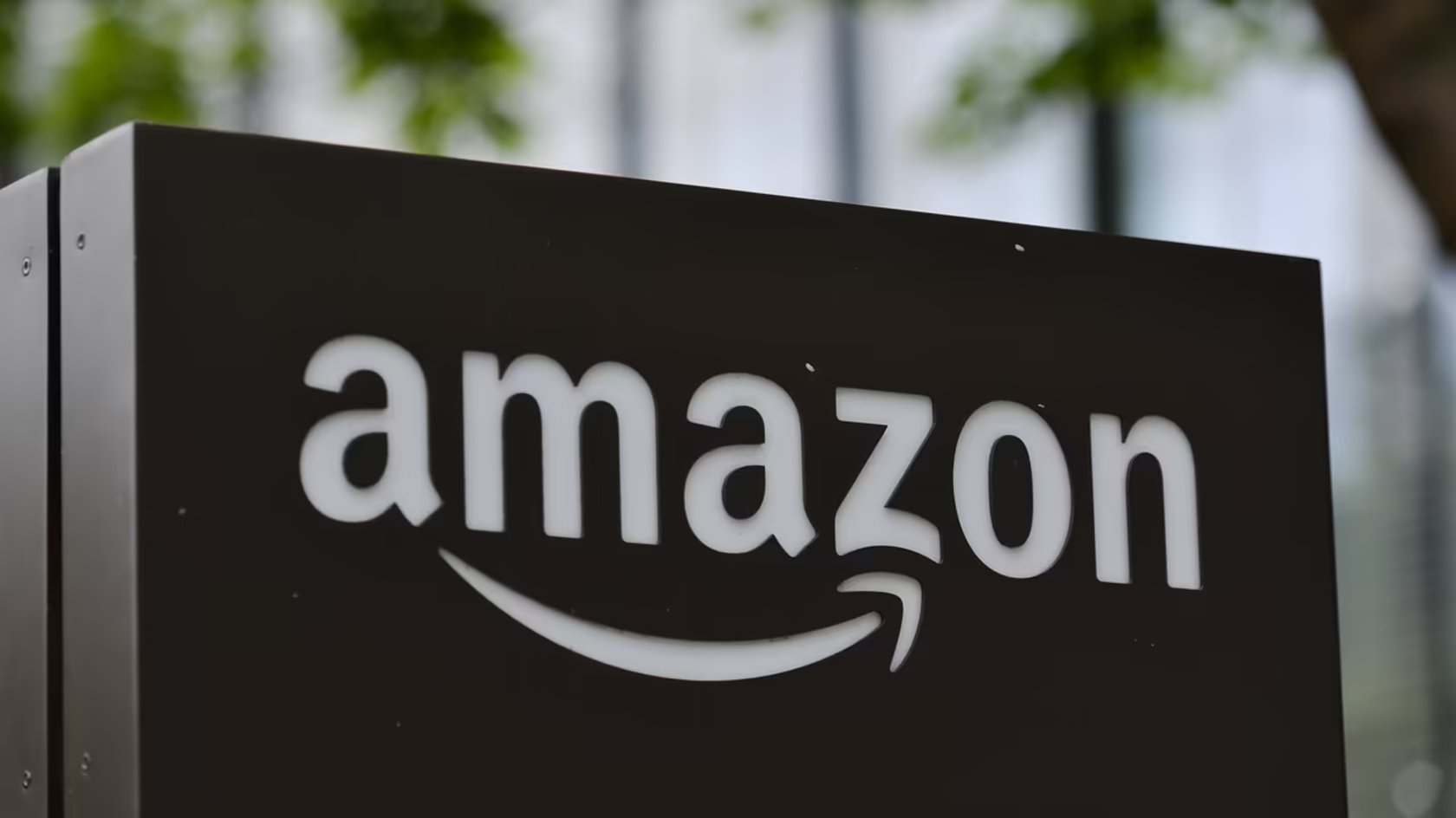 Der Versandriese Amazon läutet die Outdoorsaison mit tollen Möbeln und Accessoires ein. 