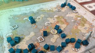4,8 Sterne für eines der besten Brettspiele 2024: Jetzt spart ihr sogar 42 Prozent