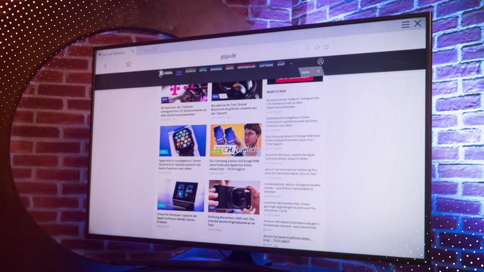 Samsung Bildschirm mit geöffneter GIGA Website im Browser.