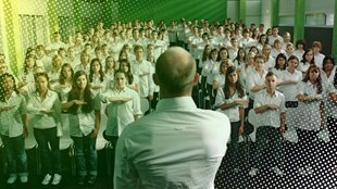 „Die Welle“: Wahre Begebenheit oder reine Fiktion?