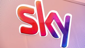 Paukenschlag bei Sky und WOW: Kunden müssen sich 2026 entscheiden
