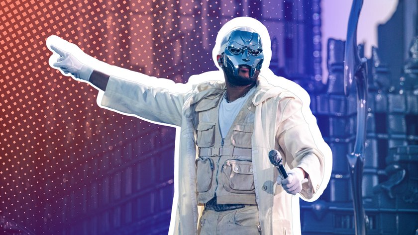 The&#x20;Weeknd&#x20;live&#x20;auf&#x20;der&#x20;B&#x00FC;hne&#x20;bei&#x20;einem&#x20;Konzert&#x20;in&#x20;Italien.