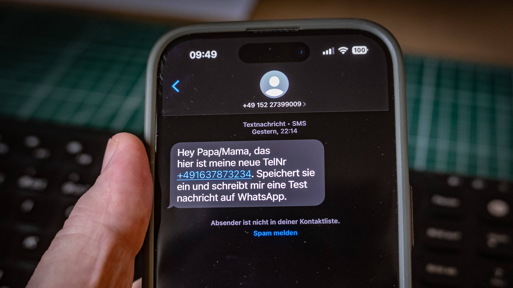 Die Telekom will SMS-Betrug dieser Art eindämmen.