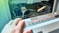 In der Spülmaschine verboten: Diese Gegenstände solltet ihr nicht reintun