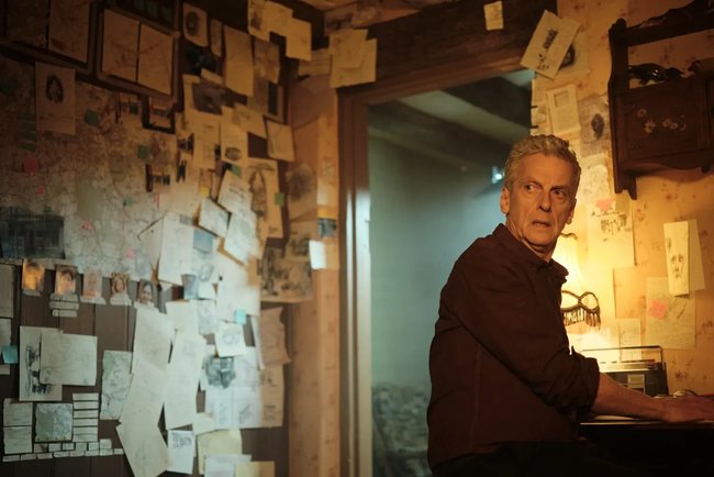 Peter Capaldi als Gideon in „The Devil's Hour“