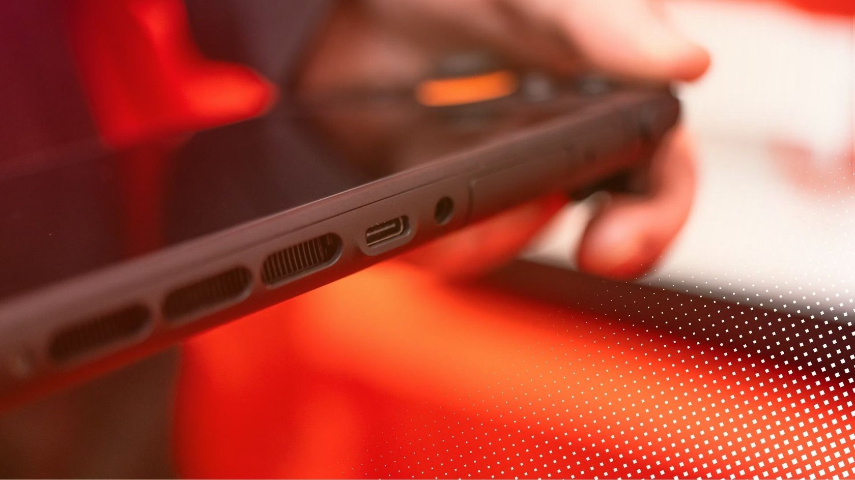 Oberseite der Switch 2 mit einigen Anschlüssen.