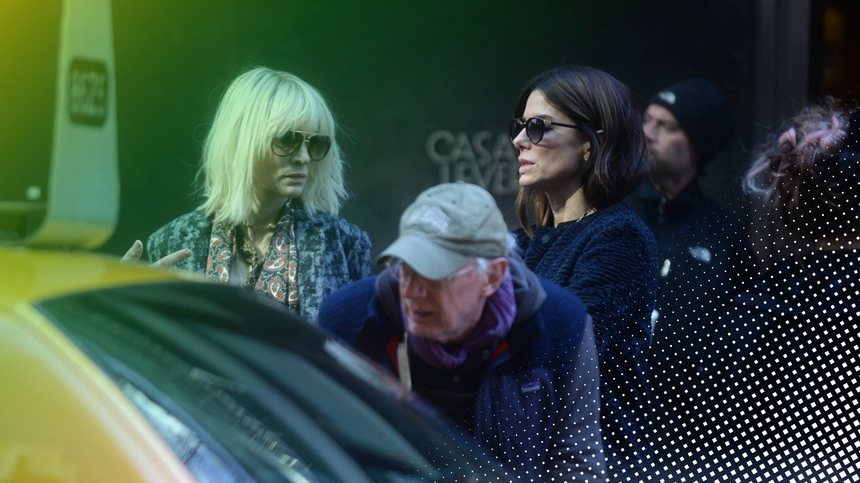 Cate Blanchett und Sandra Bullock am Set von „Ocean’s 8“ in New York.
